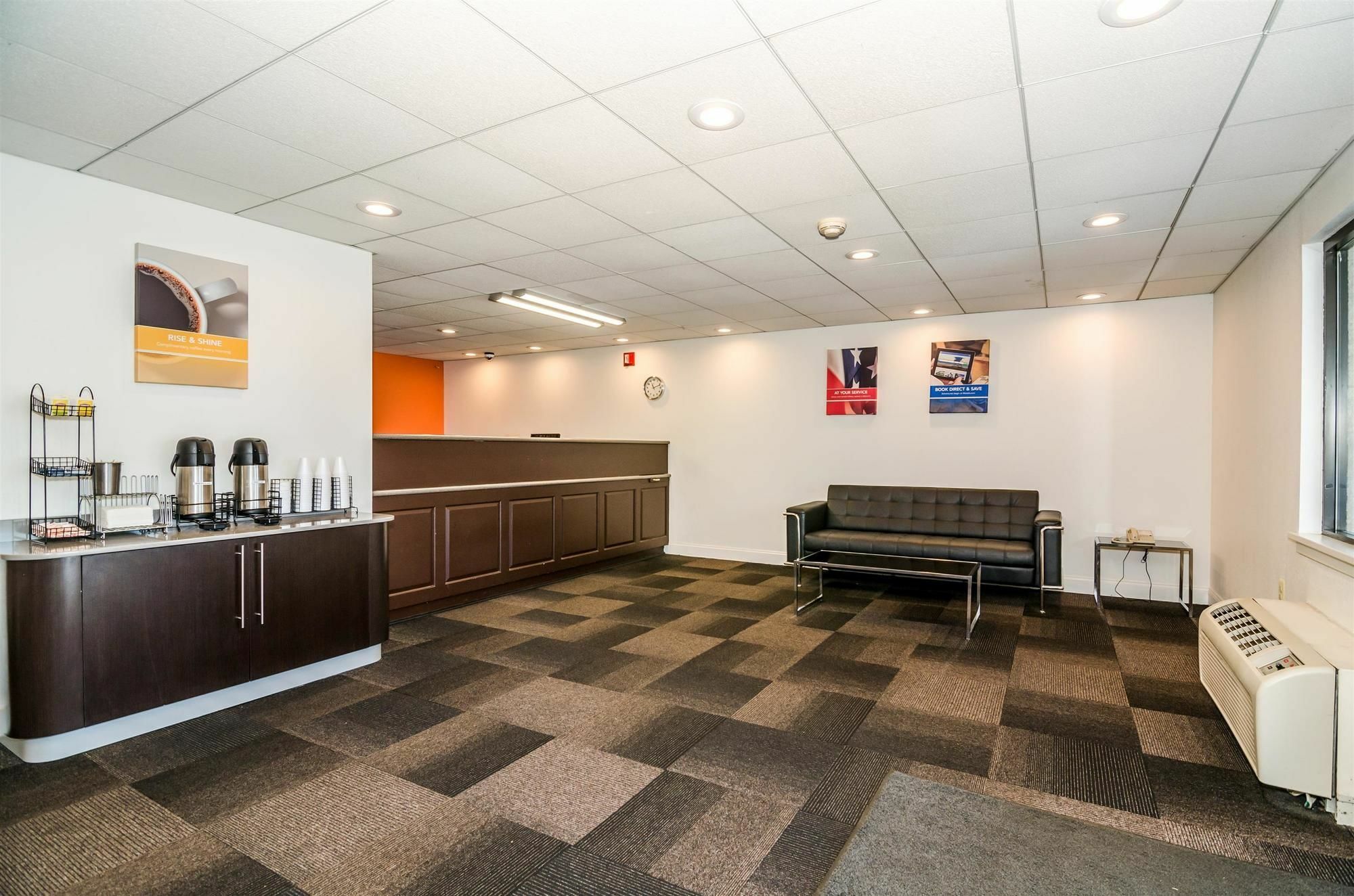 Motel 6-Newark, De Екстер'єр фото