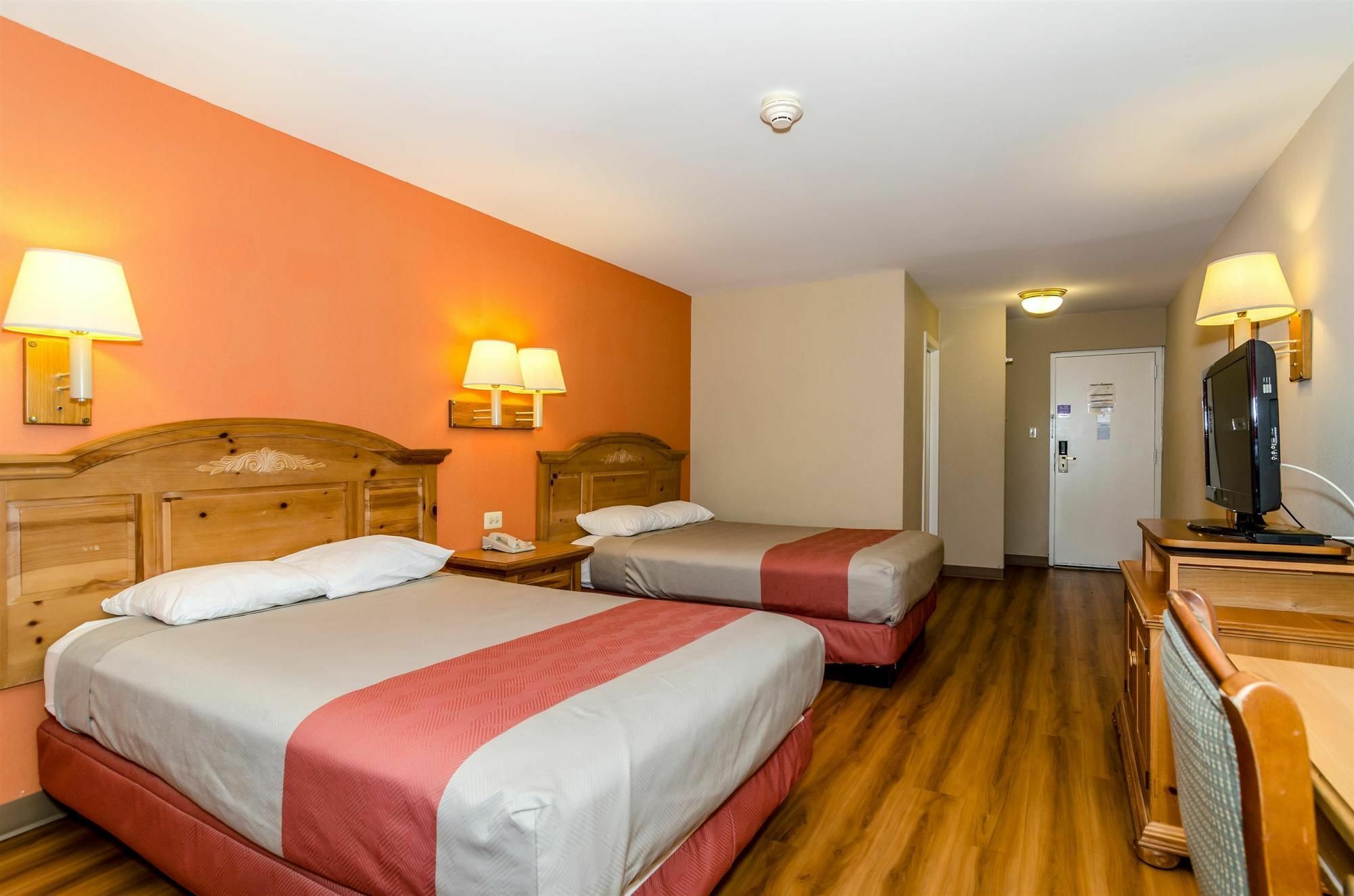 Motel 6-Newark, De Екстер'єр фото